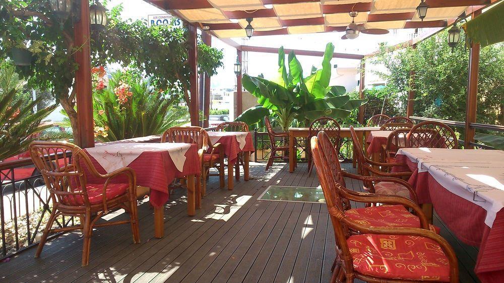 Kalathos Sun Hotel Екстер'єр фото