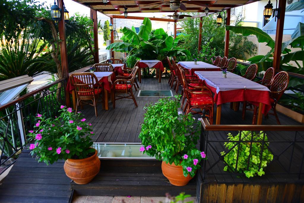 Kalathos Sun Hotel Екстер'єр фото