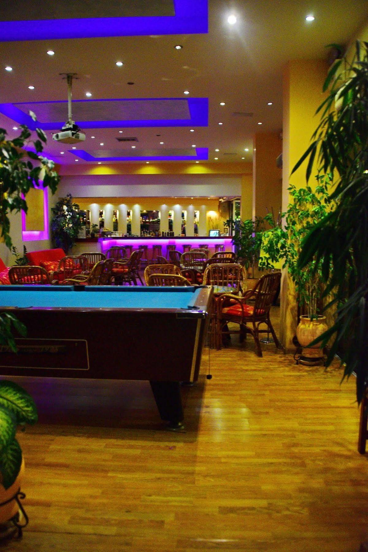 Kalathos Sun Hotel Екстер'єр фото