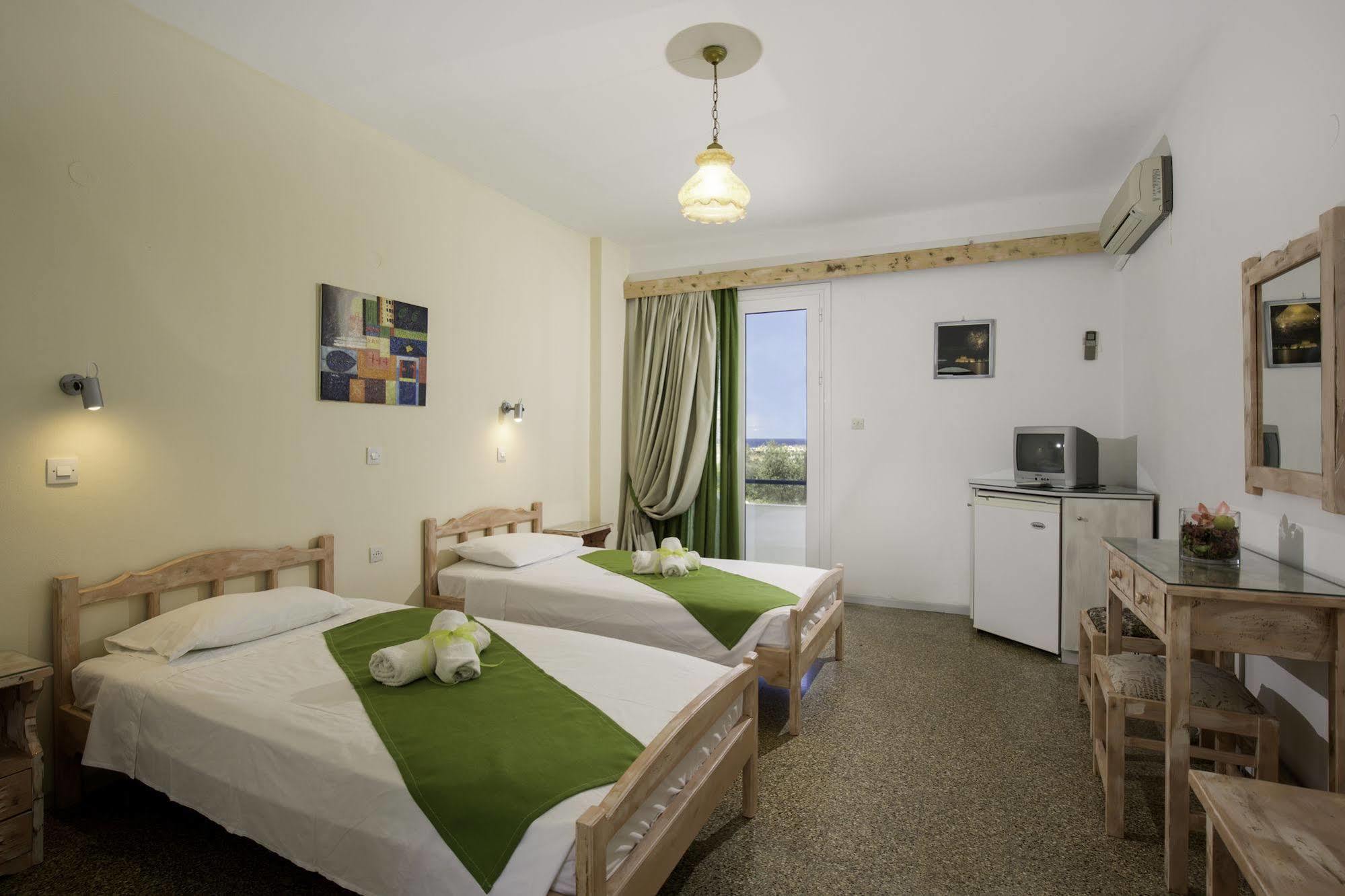 Kalathos Sun Hotel Екстер'єр фото